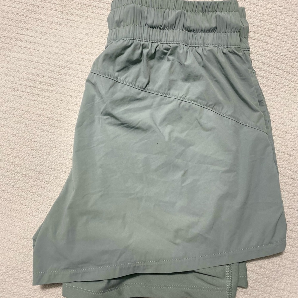 Spyder Active Light Green Skort